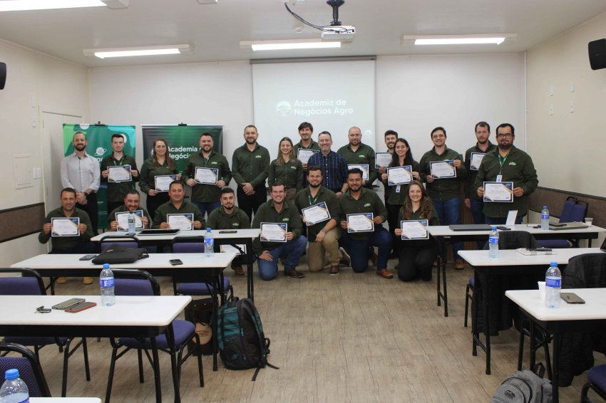 Academia de Neg&oacute;cios Agro encerra ciclo de capacita&ccedil;&atilde;o e desenvolvimento profissional
